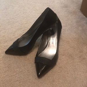 Women’s Size 9.5 pumps
